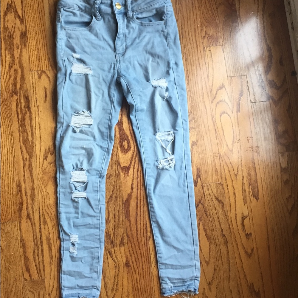American eagle ripped light was skinny jean